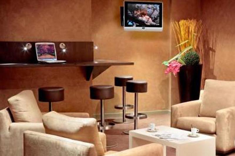 Appart'city Confort Ovalie Ii Apartahotel Montpellier